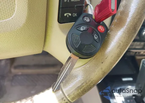 2009 Ford Escape Limited z USA, uszkodzony, nr VIN 1FMCU04G39KA36948